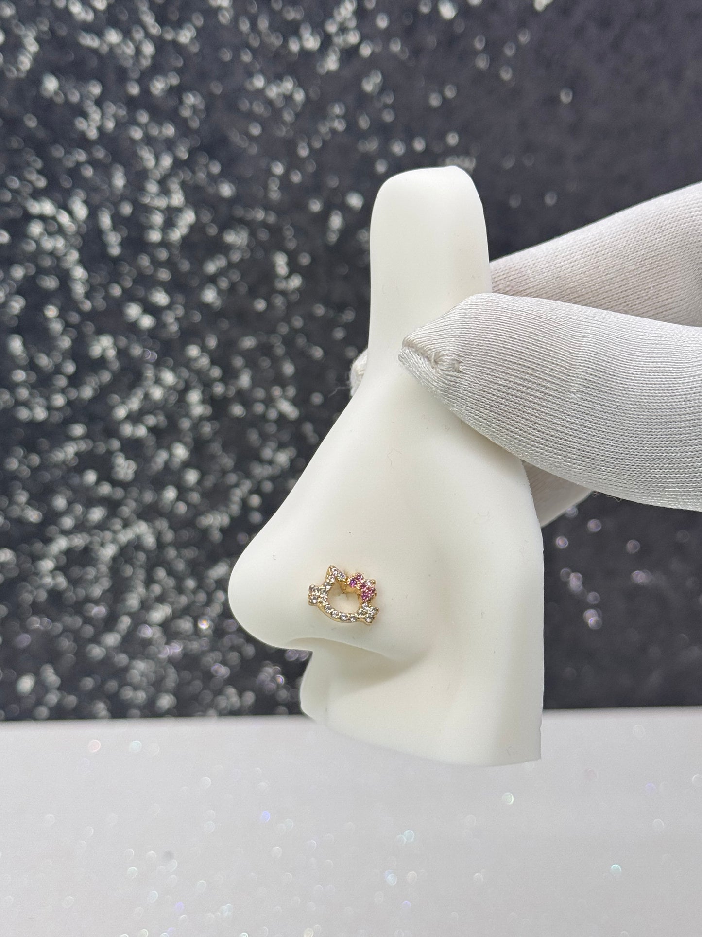 Icy HK outline nose ring
